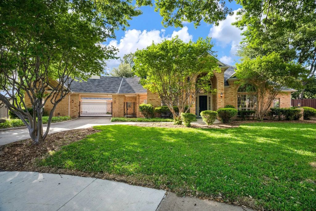 4637 Gladys Court, Plano