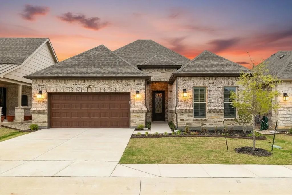 4311 Carrera Drive, Prosper
