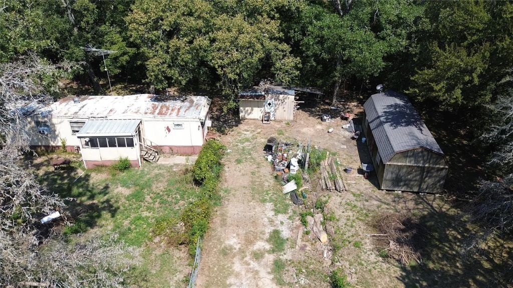 1952 Private Road 3836, Quinlan