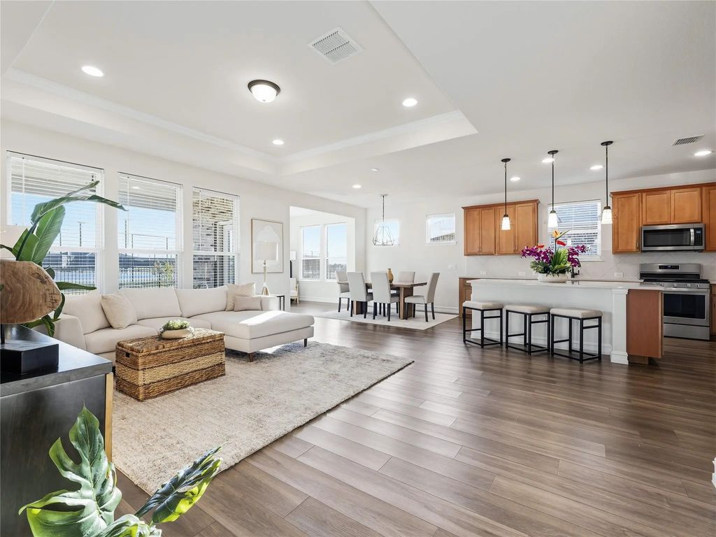 948 Memorial Drive, Little Elm