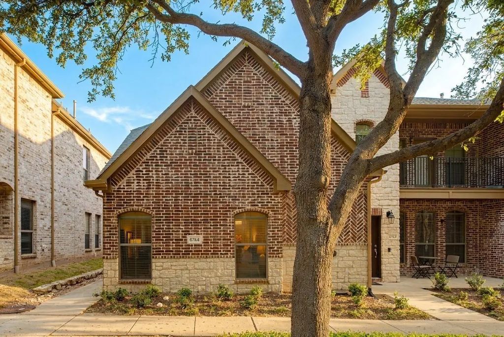 6744 Pistoia Drive, Frisco