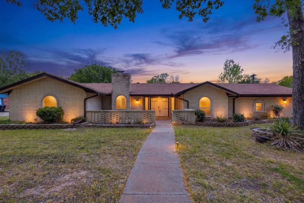 1 Mullaney Drive, Greenville