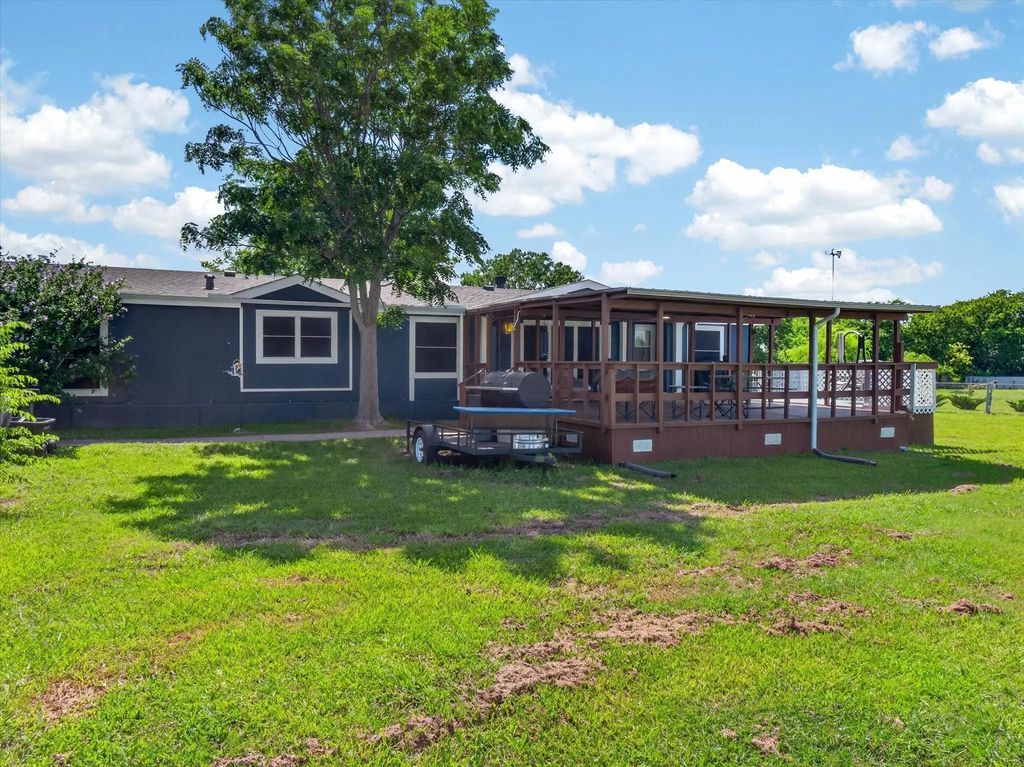 13051 Cherokee Road, Sanger