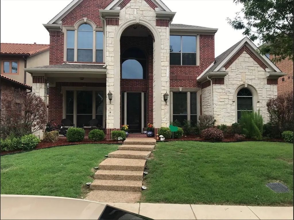 2219 Longview Road, Irving