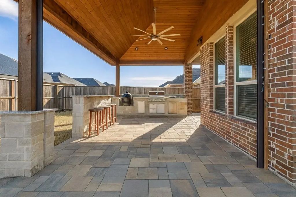 309 Stars Drive, Anna
