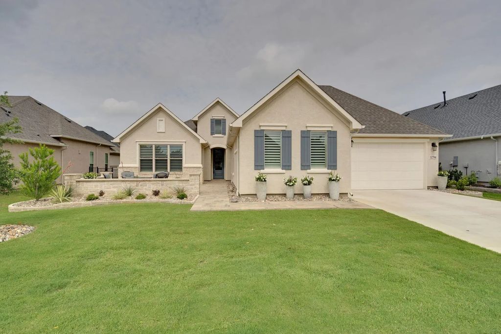 12704 Golden Rock Drive, Denton