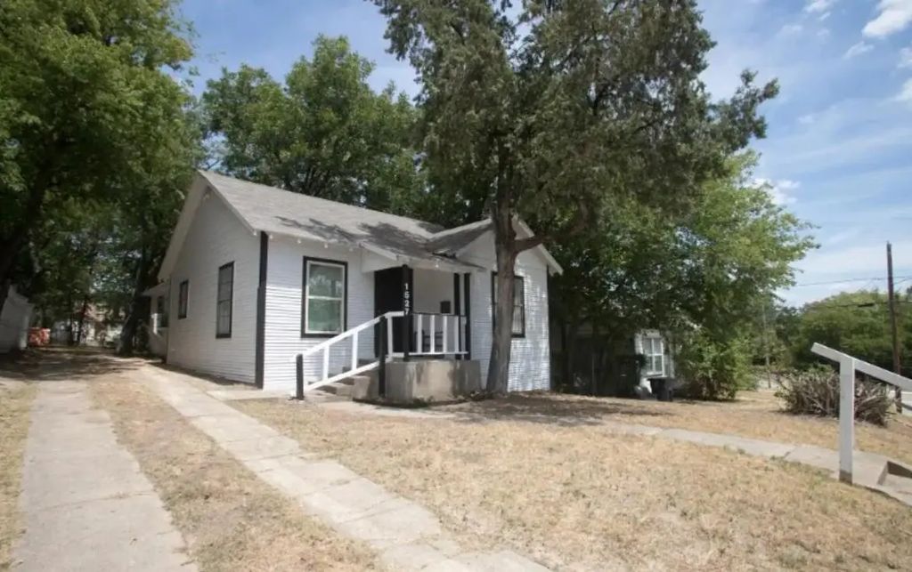 1527 Padgitt Avenue, Dallas