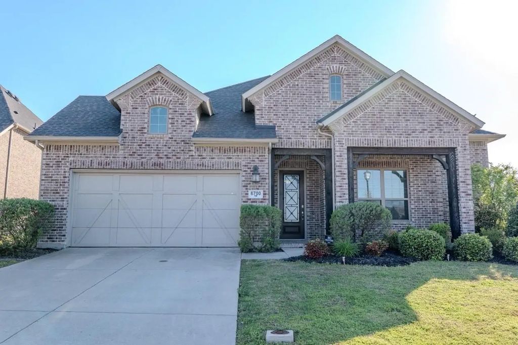 6700 Barolo Drive, Rowlett