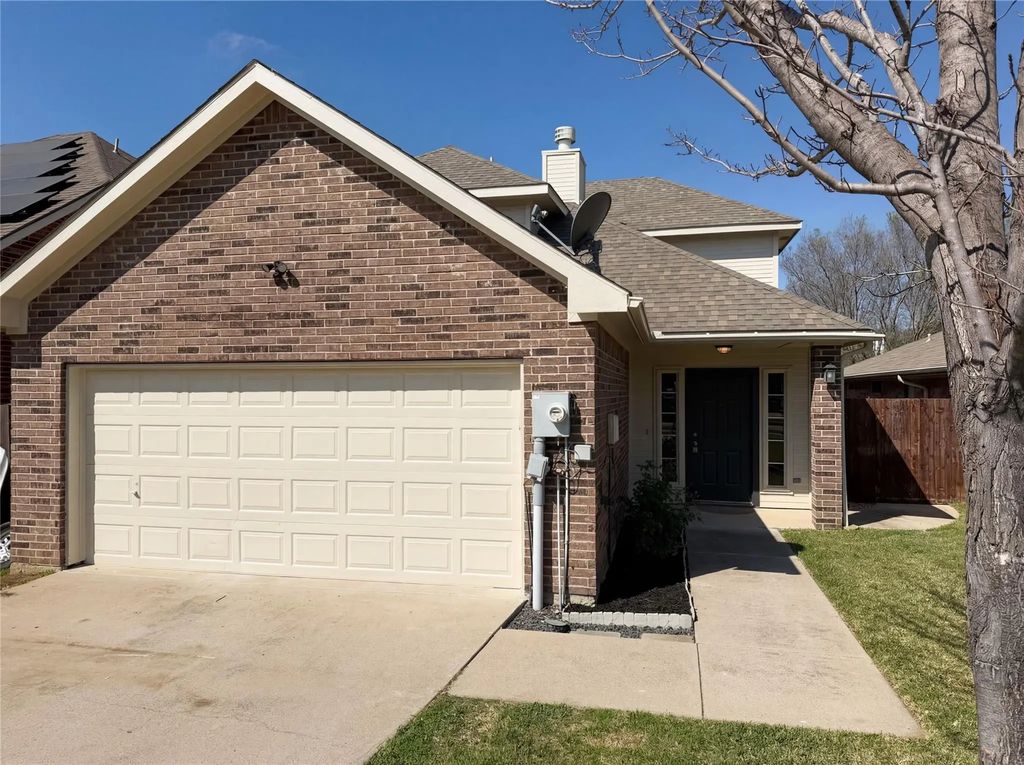 954 S Old Orchard Lane, Lewisville