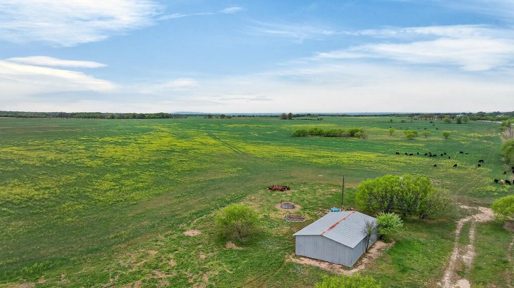 1521 Boyd Road, Granbury