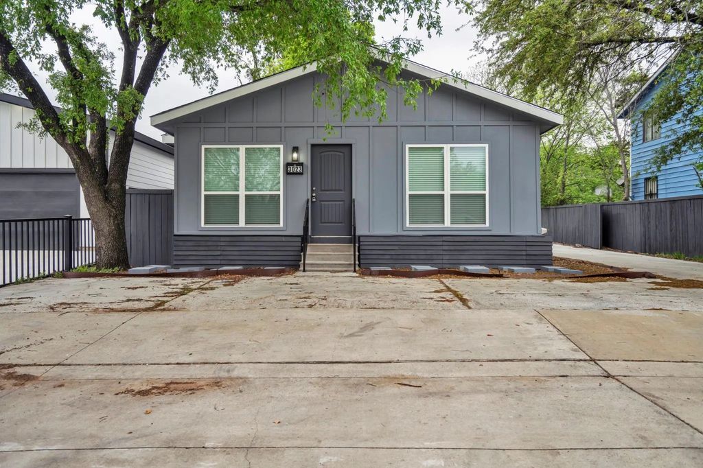 3023 Arizona Avenue, Dallas