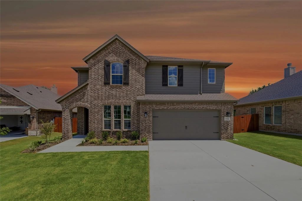544 Park Side Drive, Weatherford