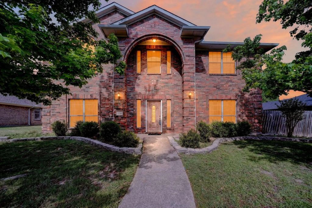 1110 Hall Drive, Wylie
