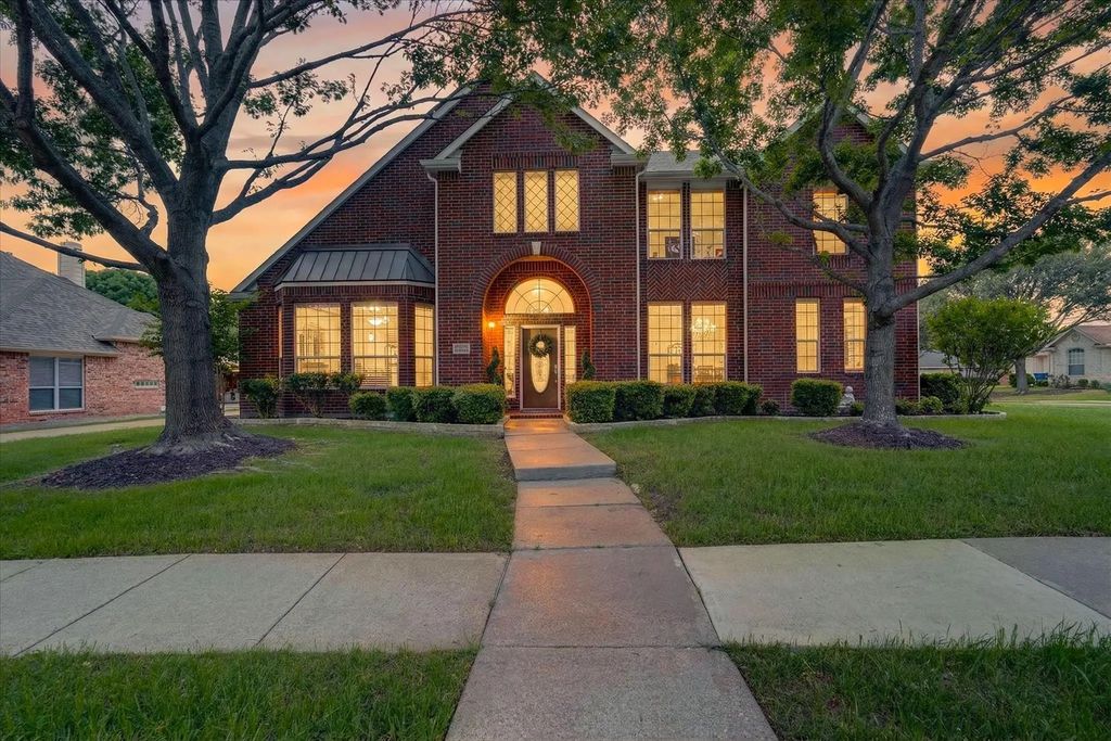 2321 Dana Drive, Flower Mound