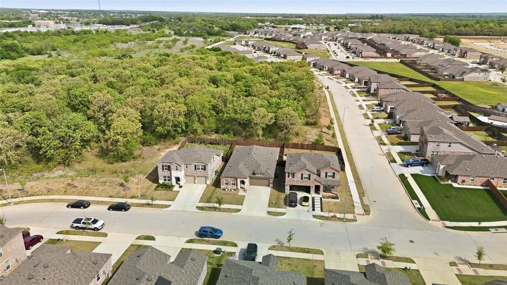 7109 Greenfield Drive, Denton