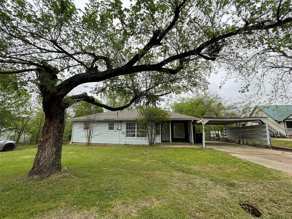 403 N Fairview Street, Keene