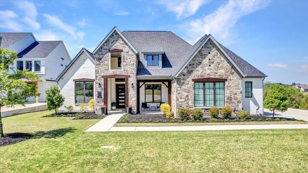 600 Jackson Court, Lucas