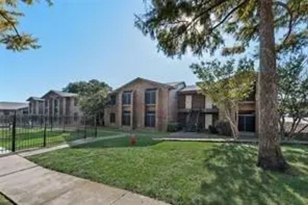 4464 Chaha Road 205, Garland