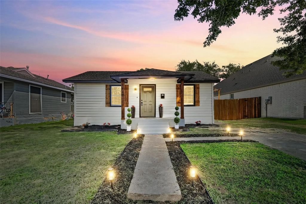 1830 San Antonio Street, Grand Prairie
