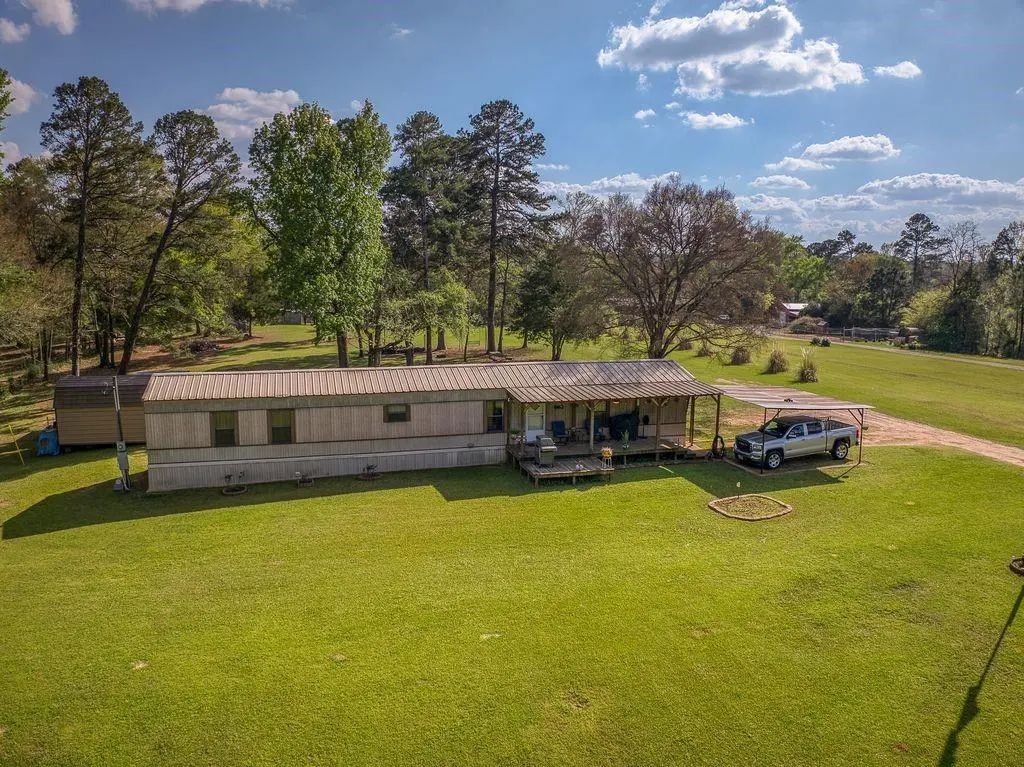 5850 Fm 1249, Kilgore