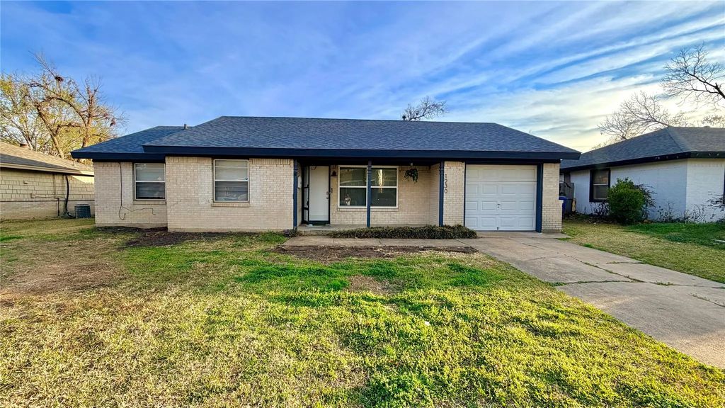 1230 Mcdonald Drive, Garland