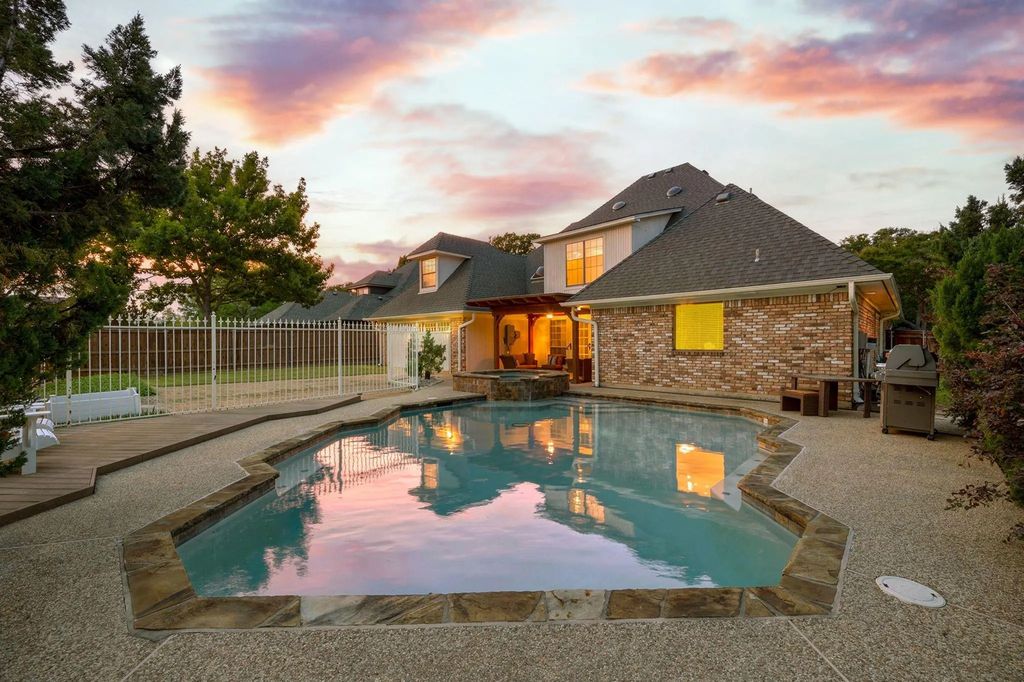 4205 Brookhollow Drive, Colleyville