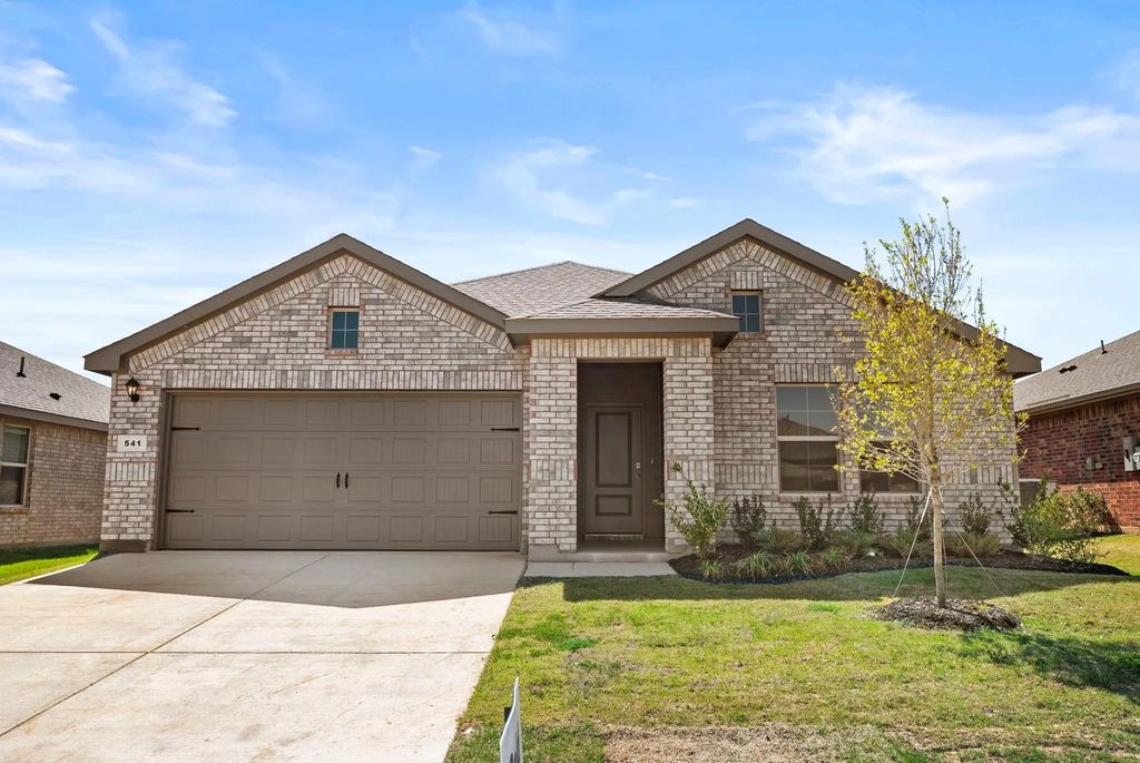 541 Marsh Street, Cleburne