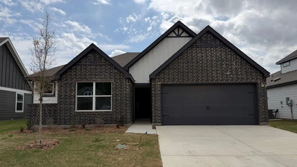 2076 Bobby Ashcraft Drive, Lindale
