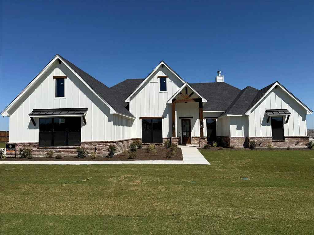328 Mescalero Street, Aledo