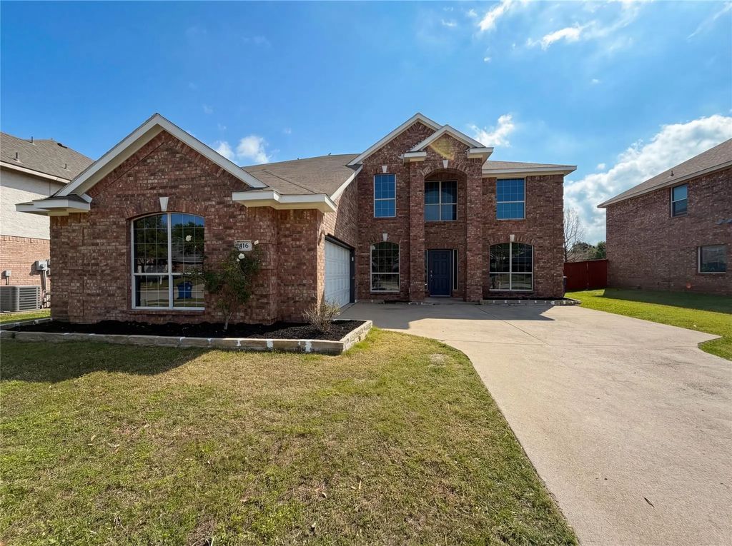 916 Matagorda Lane, DeSoto