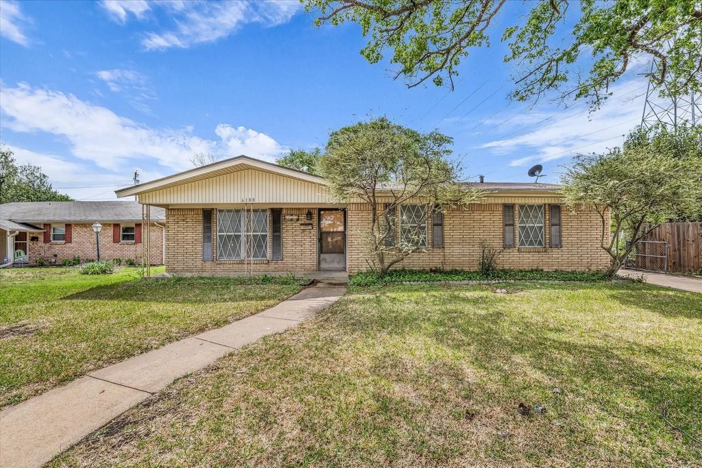 6100 Haden Drive, Waco