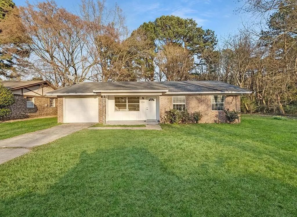 1700 Jennings Street, Texarkana