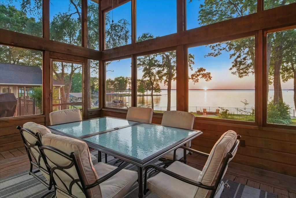 278 Shady Shores Drive, Mabank