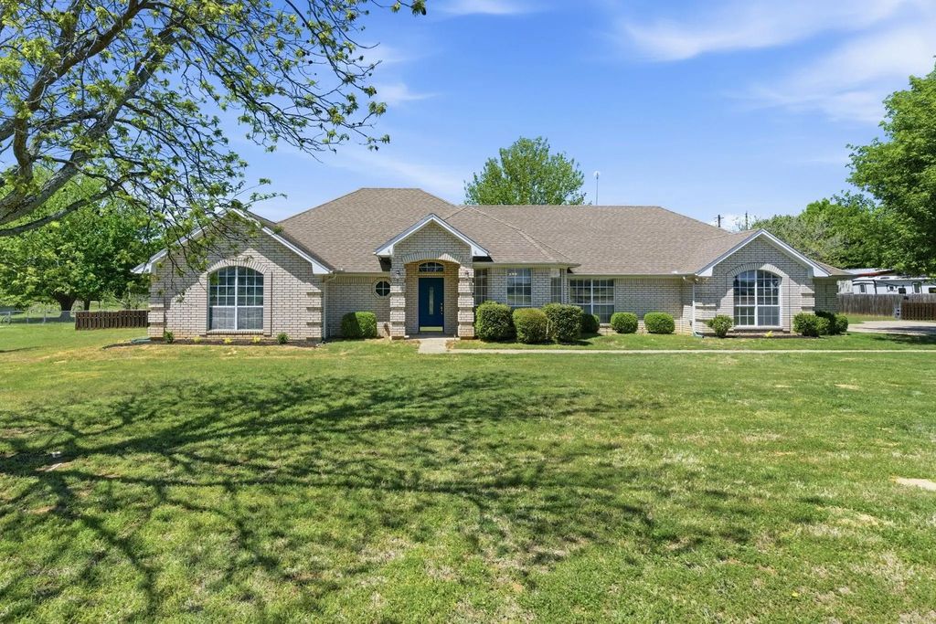 3416 Old Dennis Road, Weatherford