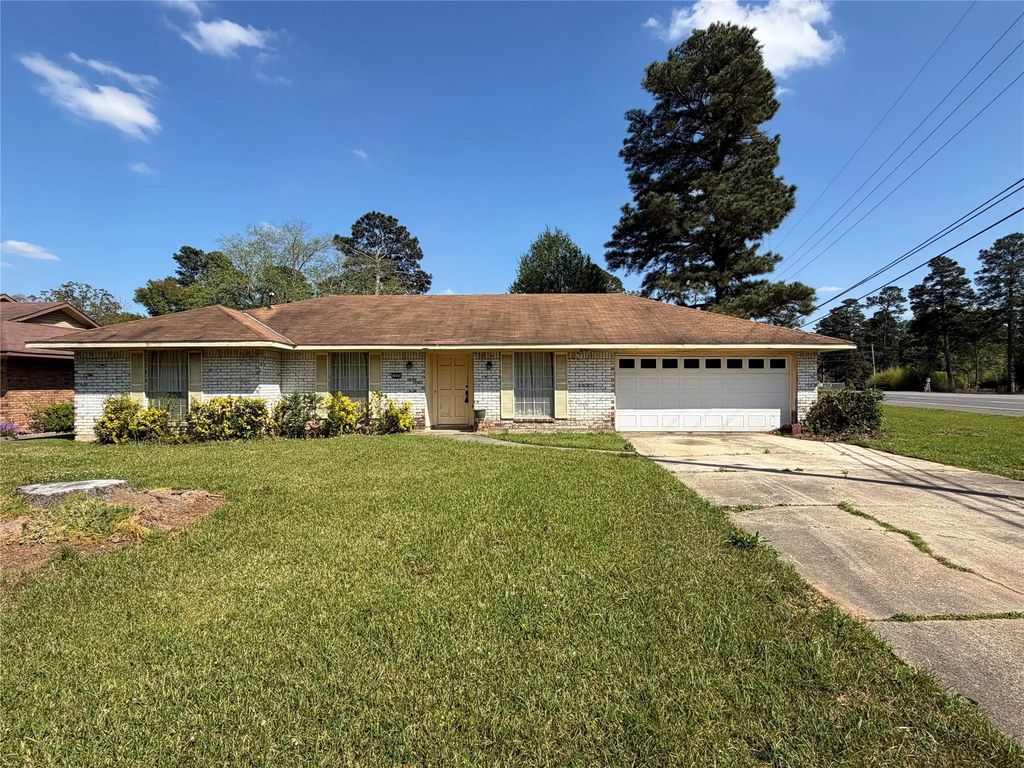 1000 Woodshire Circle, Shreveport