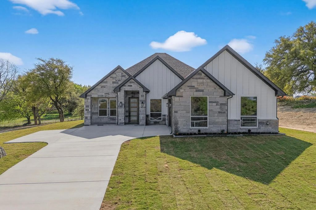 1501 Rider, Azle