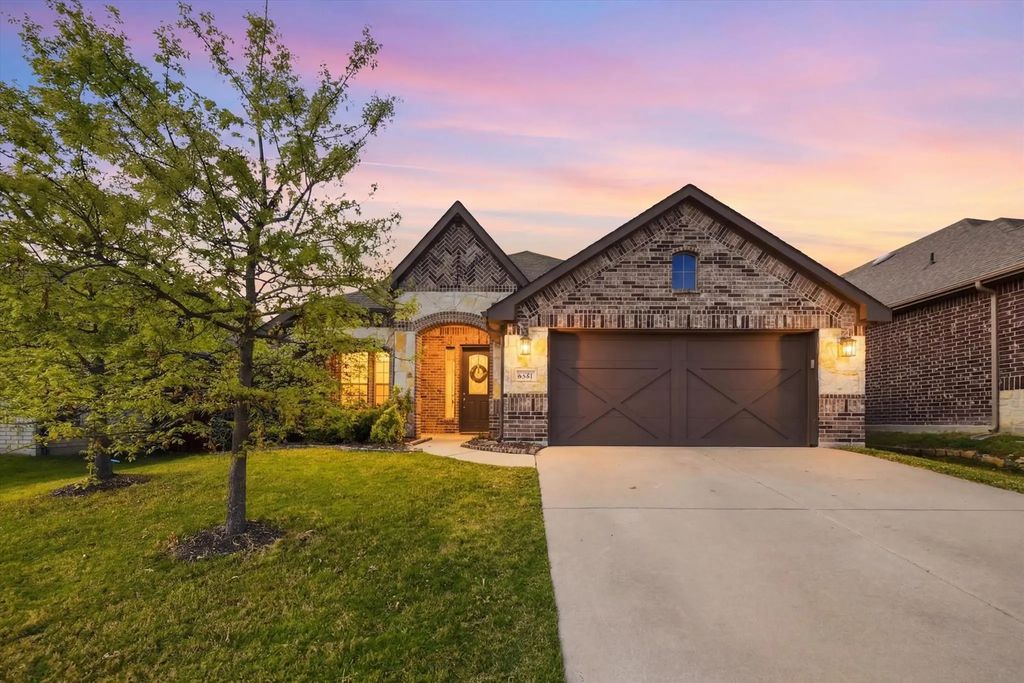 6341 Longhorn Herd Lane, Fort Worth