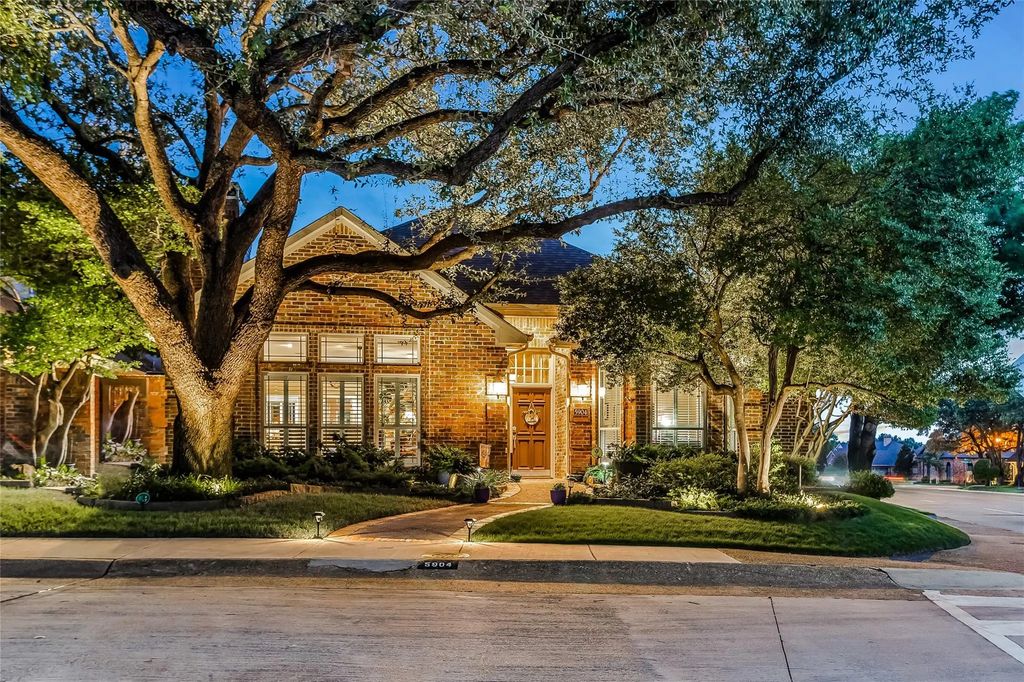 5904 Richwater Drive, Dallas