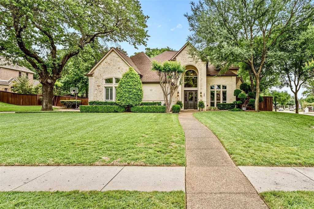 1115 Travis Court, Southlake