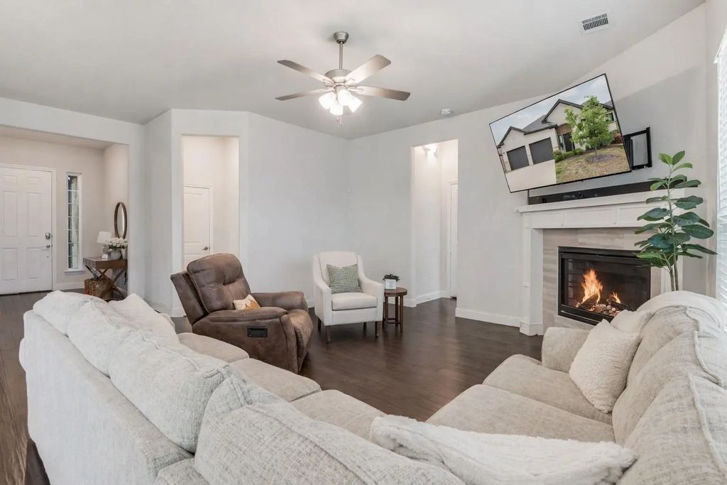 507 William Court, Arlington