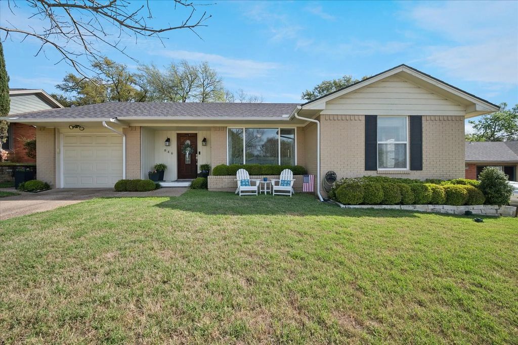 846 Peavy Road, Dallas