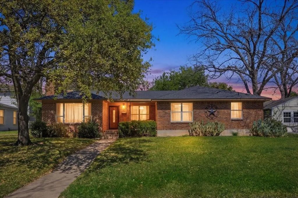 3532 Suffolk Drive, Fort Worth
