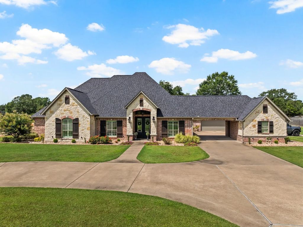 204 Private Road 54166, Pittsburg