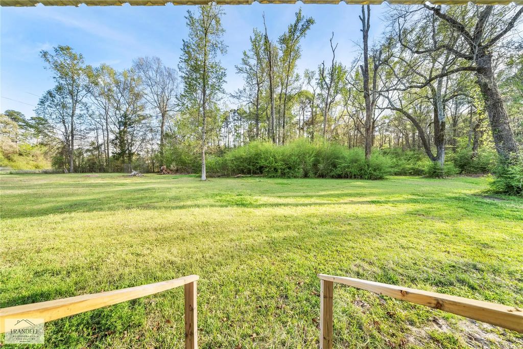 603 Haughton Trace Court, Haughton