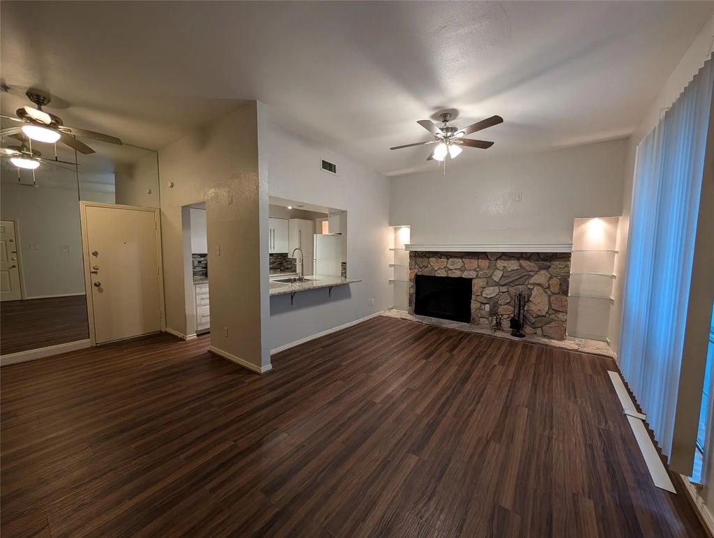 2921 Shelby Avenue, Dallas