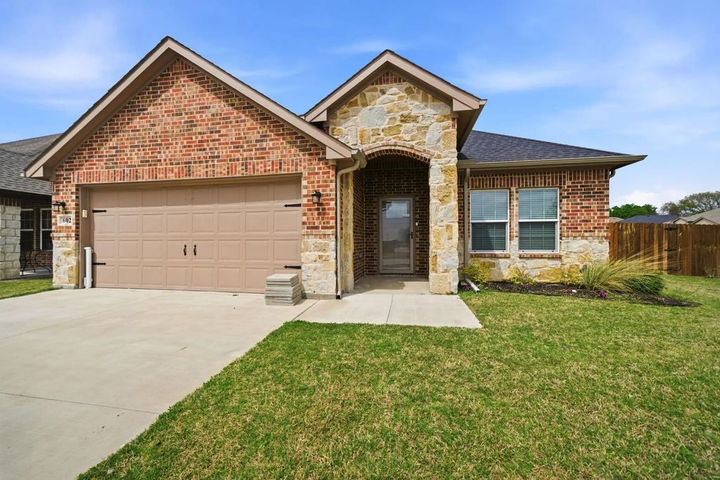 602 Moseley Lane, Greenville