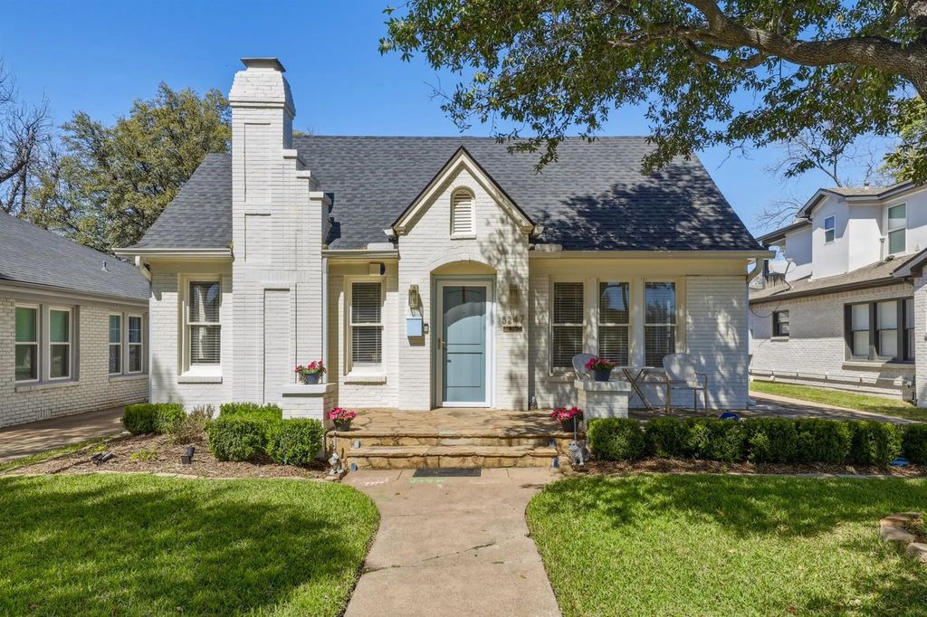 5247 Goodwin Avenue, Dallas