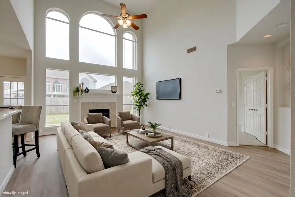 4008 Double Oak Drive, Bedford