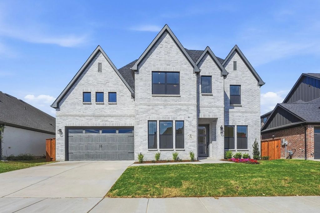 7444 Pondview Lane, Fort Worth