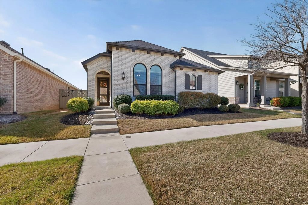 2541 Stella Lane, Northlake